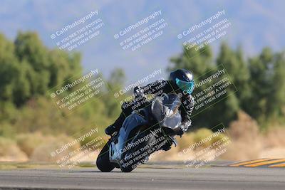 media/Nov-06-2022-SoCal Trackdays (Sun) [[208d2ccc26]]/Turn 7 Set 1 (1050am)/